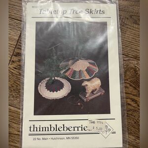 Thimbleberries Table Top Tree Skirts Uncut New